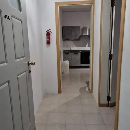 Διαμέρισμα Compact, Convenient 1br Flat *