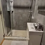 Compact, Convenient 1br Flat Apartmán Sliema