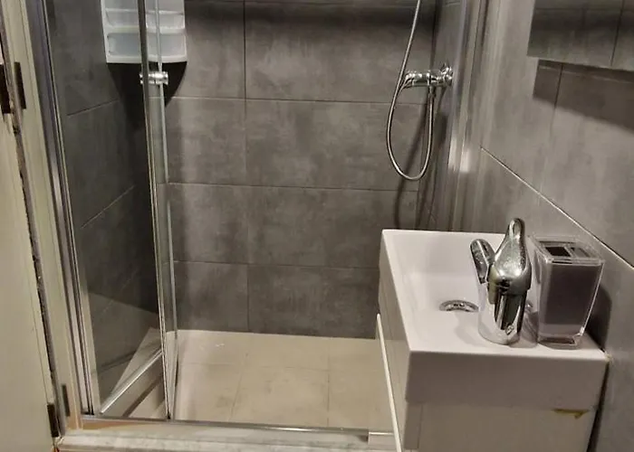 Compact, Convenient 1br Flat Apartment Sliema